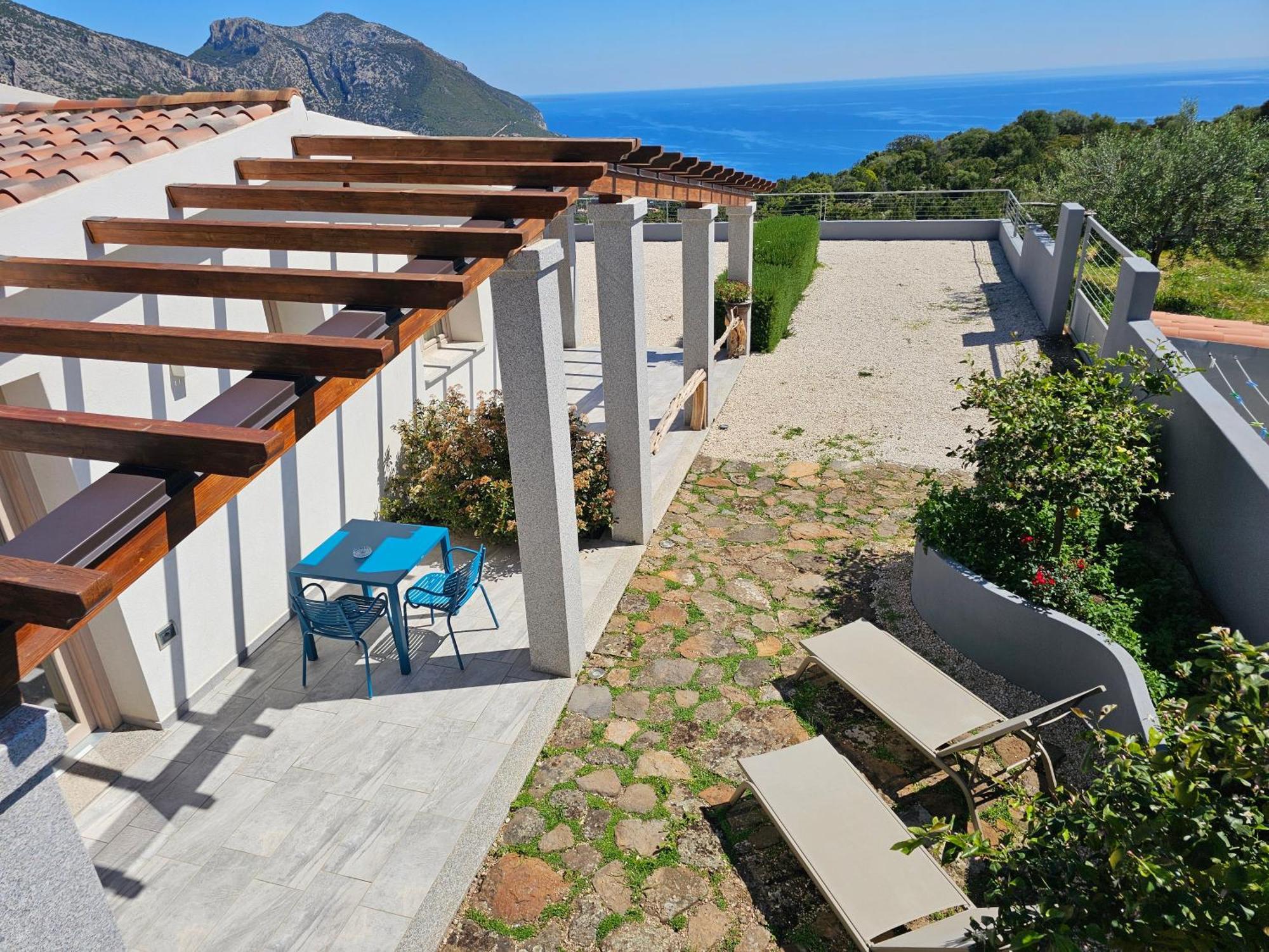 Hotel Pranos Turismo Rurale Cala Gonone Exterior photo